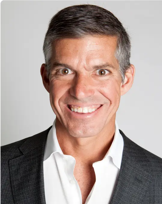 Simon Angove