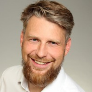 Dr. Martin Gliesche